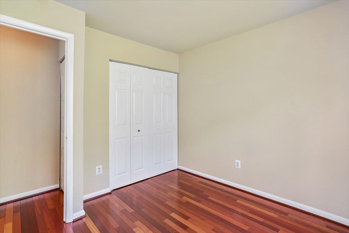 20016 LAKE PARK DRIVE Unit: 122