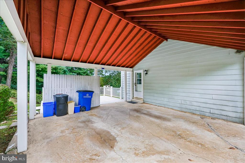 7021 WICK LANE