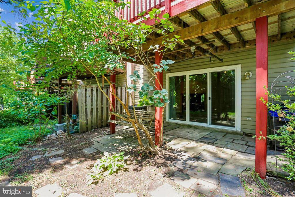 20016 LAKE PARK DRIVE Unit: 122