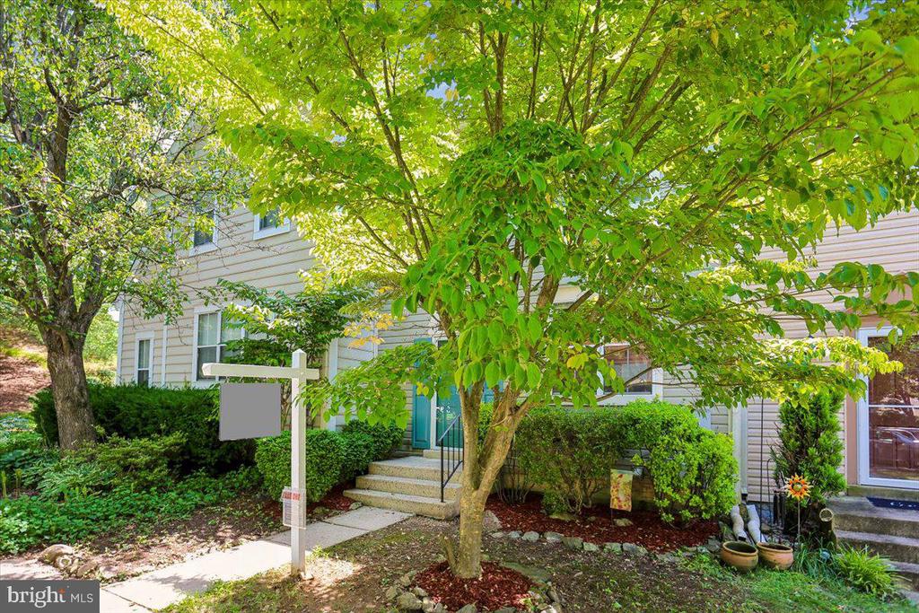 20016 LAKE PARK DRIVE Unit: 122