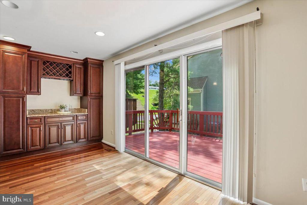 20016 LAKE PARK DRIVE Unit: 122
