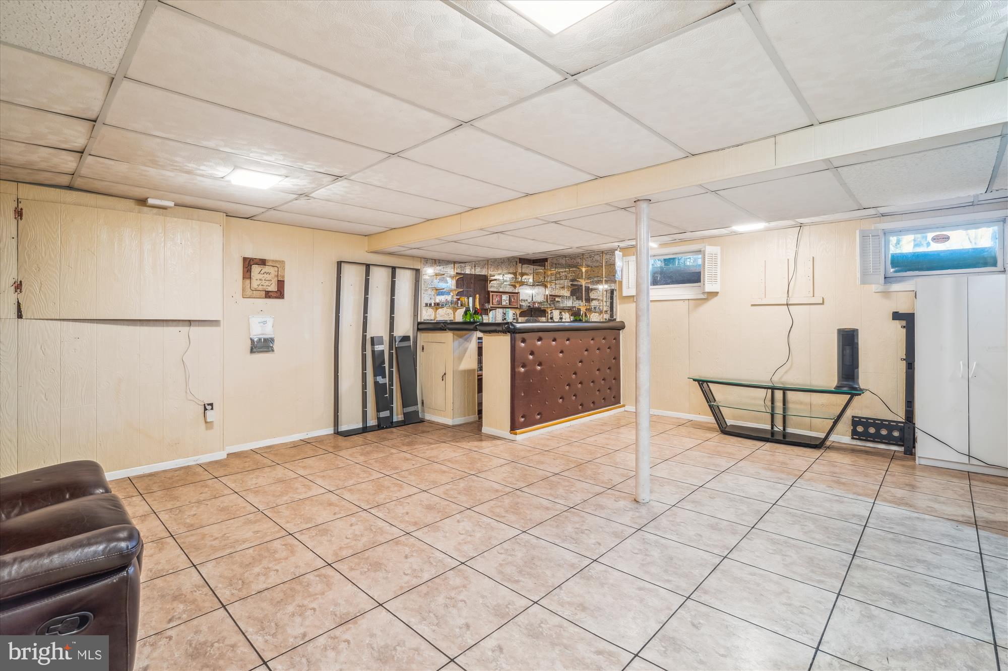 10523 Truxton Rd