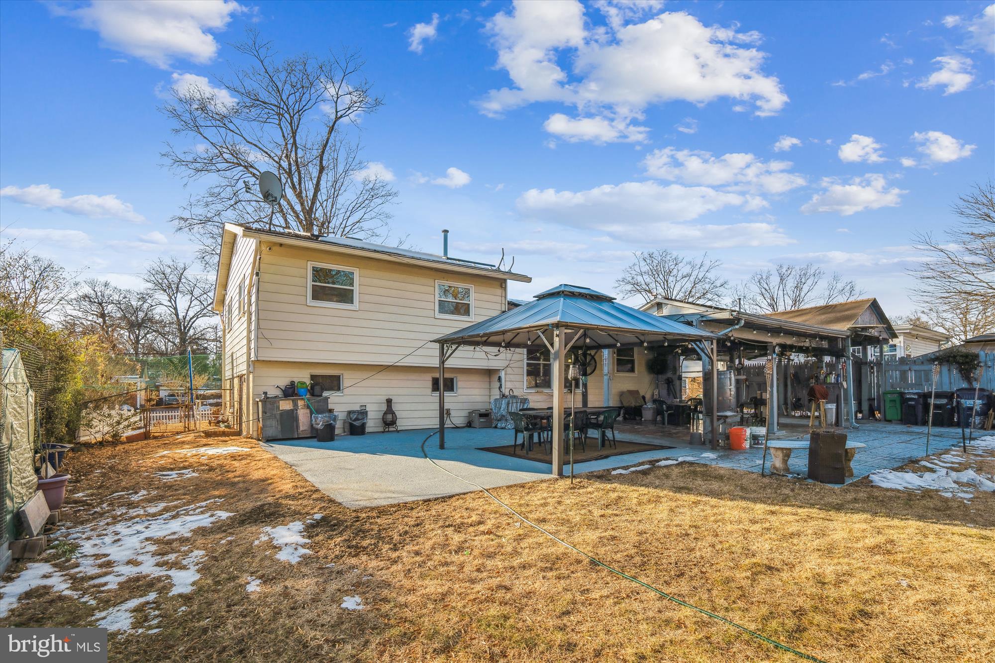 10523 Truxton Rd