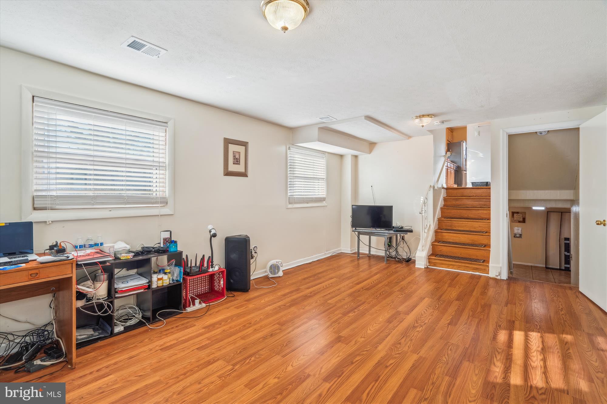 10523 Truxton Rd