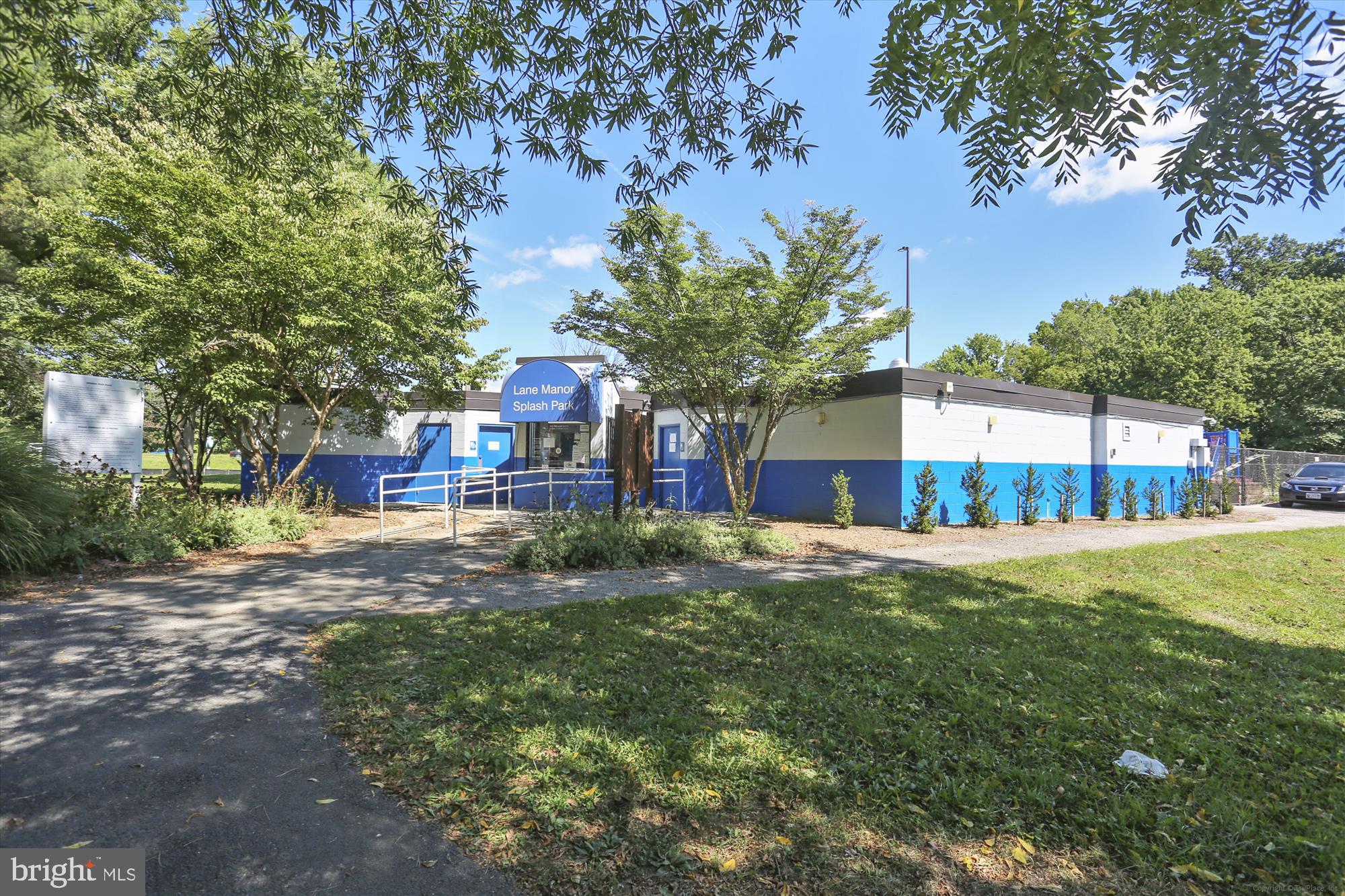 10523 Truxton Rd
