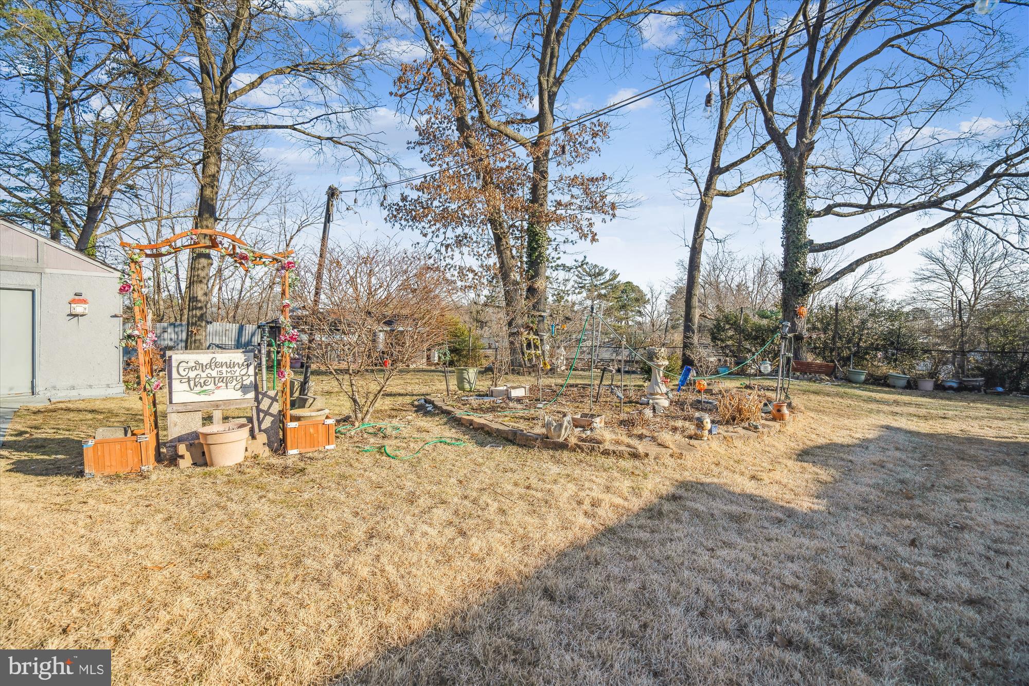 10523 Truxton Rd