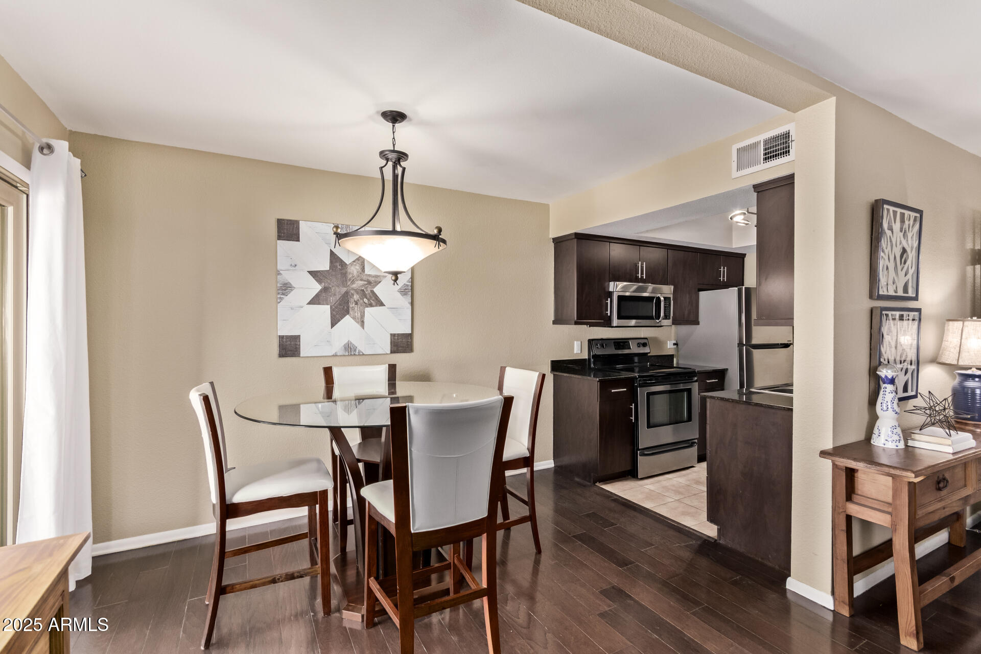 7350 N VIA PASEO DEL SUR, N104