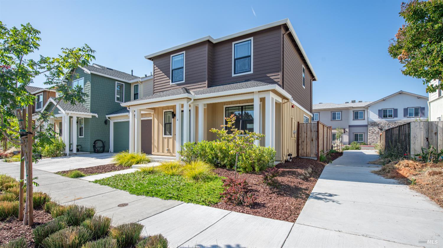 2910 Bay Village Ave