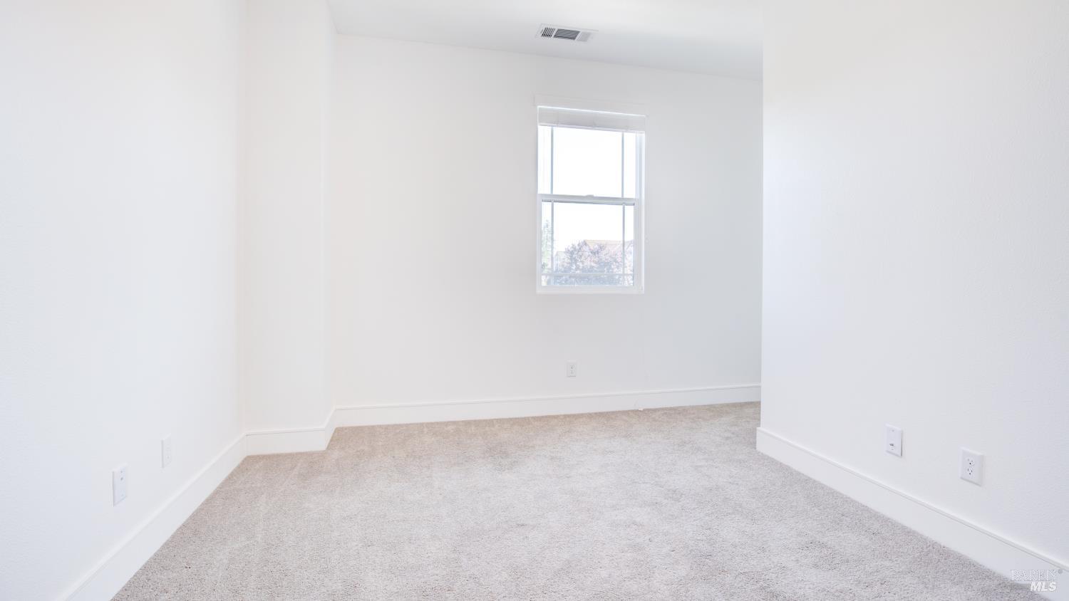 2910 Bay Village Ave