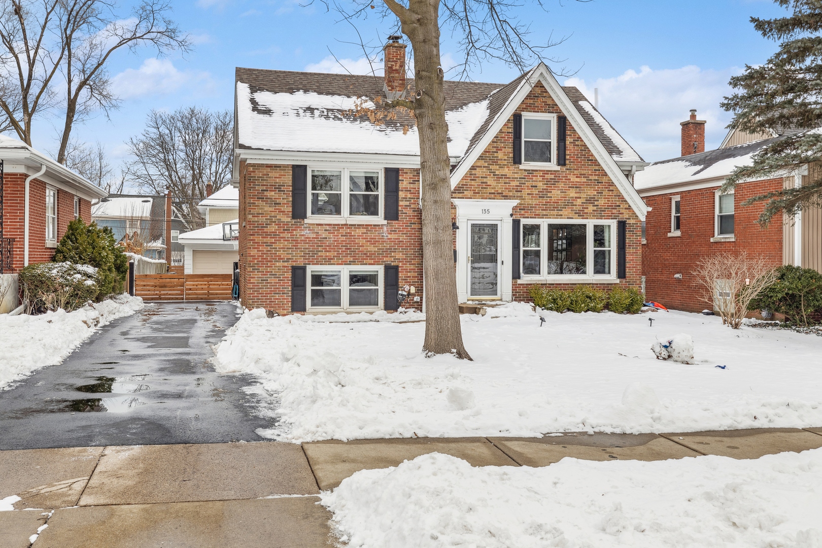 135 N Peck Avenue