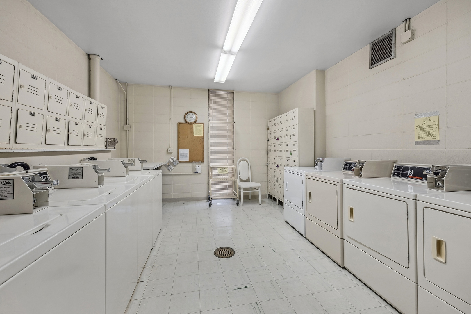 141 N La Grange Road Unit: 1005