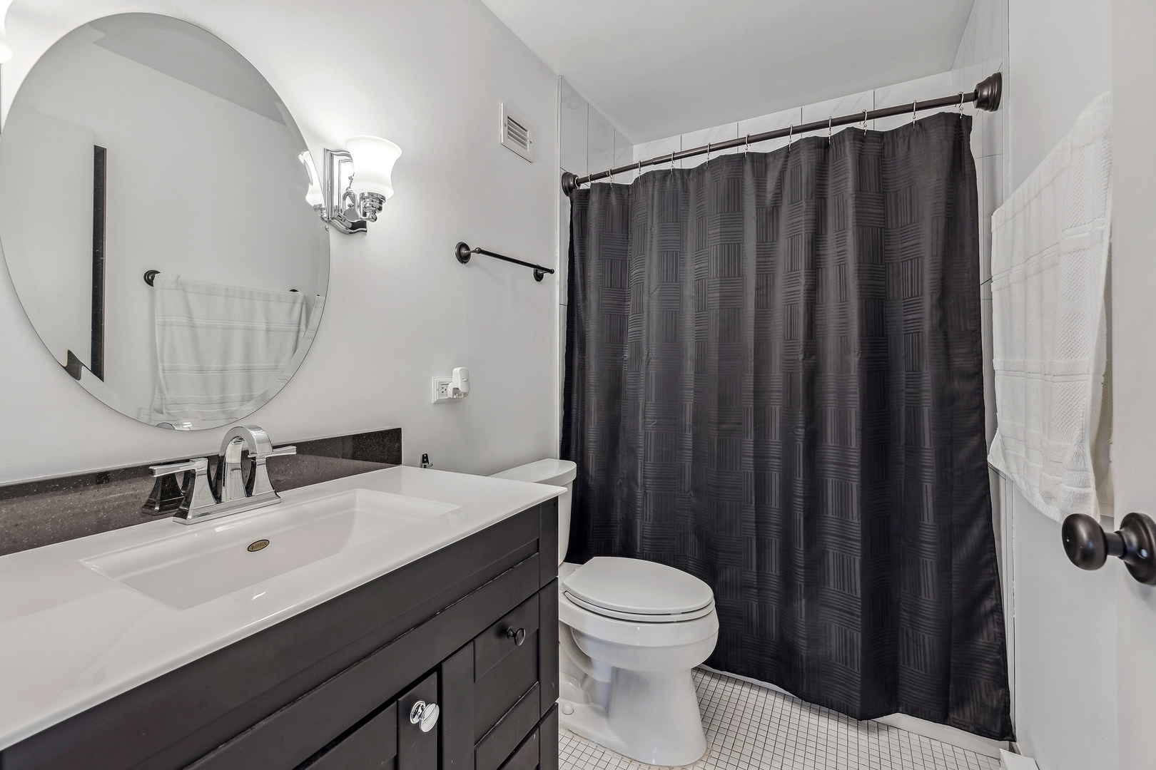 141 N La Grange Road Unit: 1005