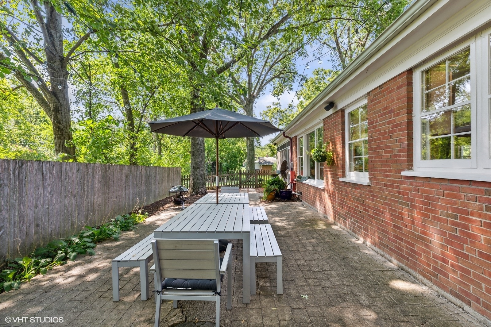 2536 Gordon Drive