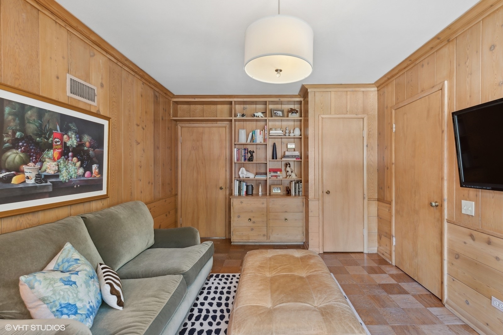 2536 Gordon Drive