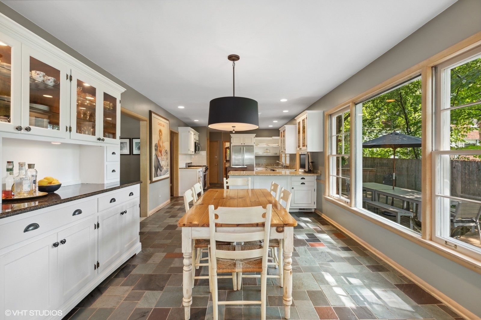 2536 Gordon Drive