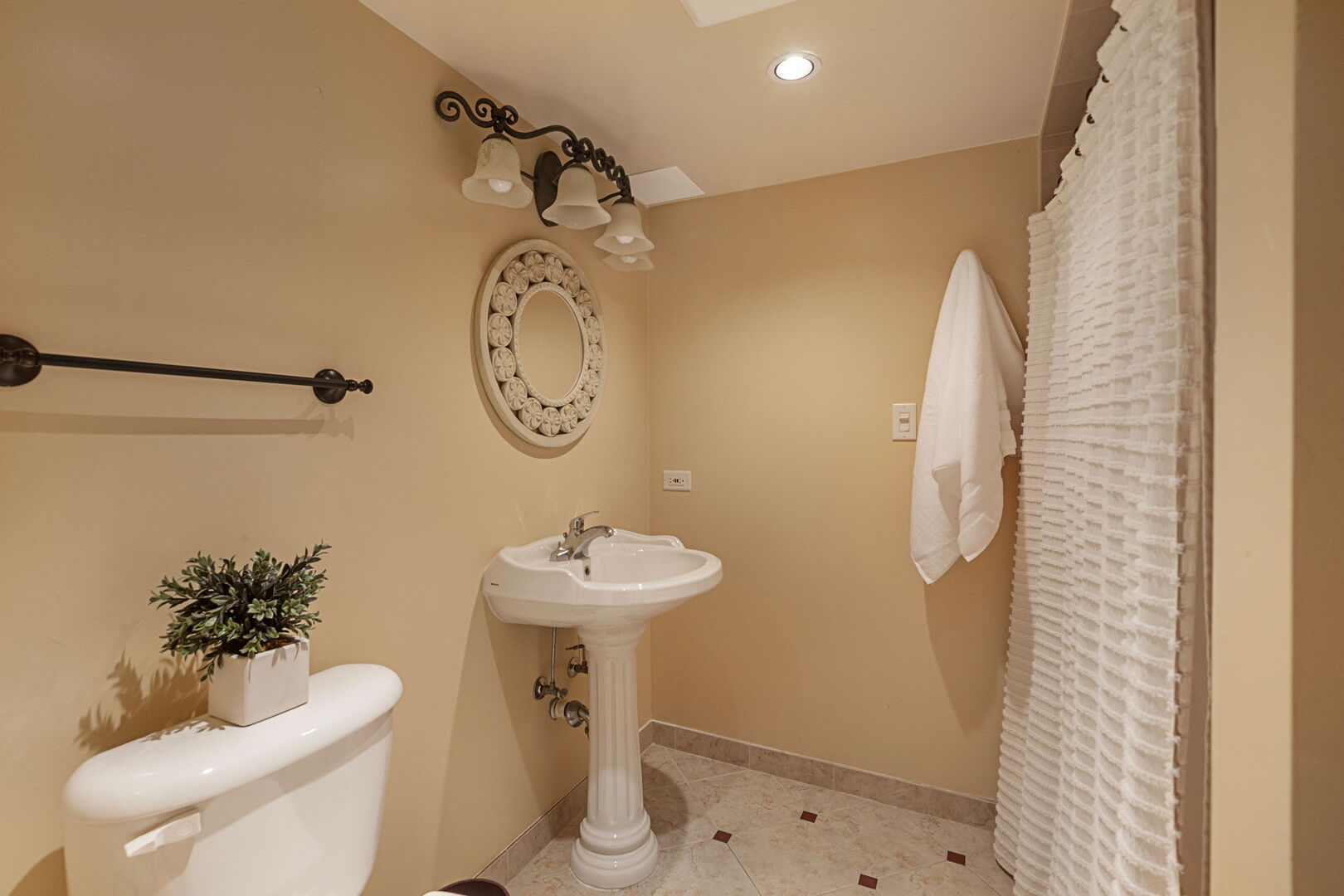 5400 Fair Elms Avenue