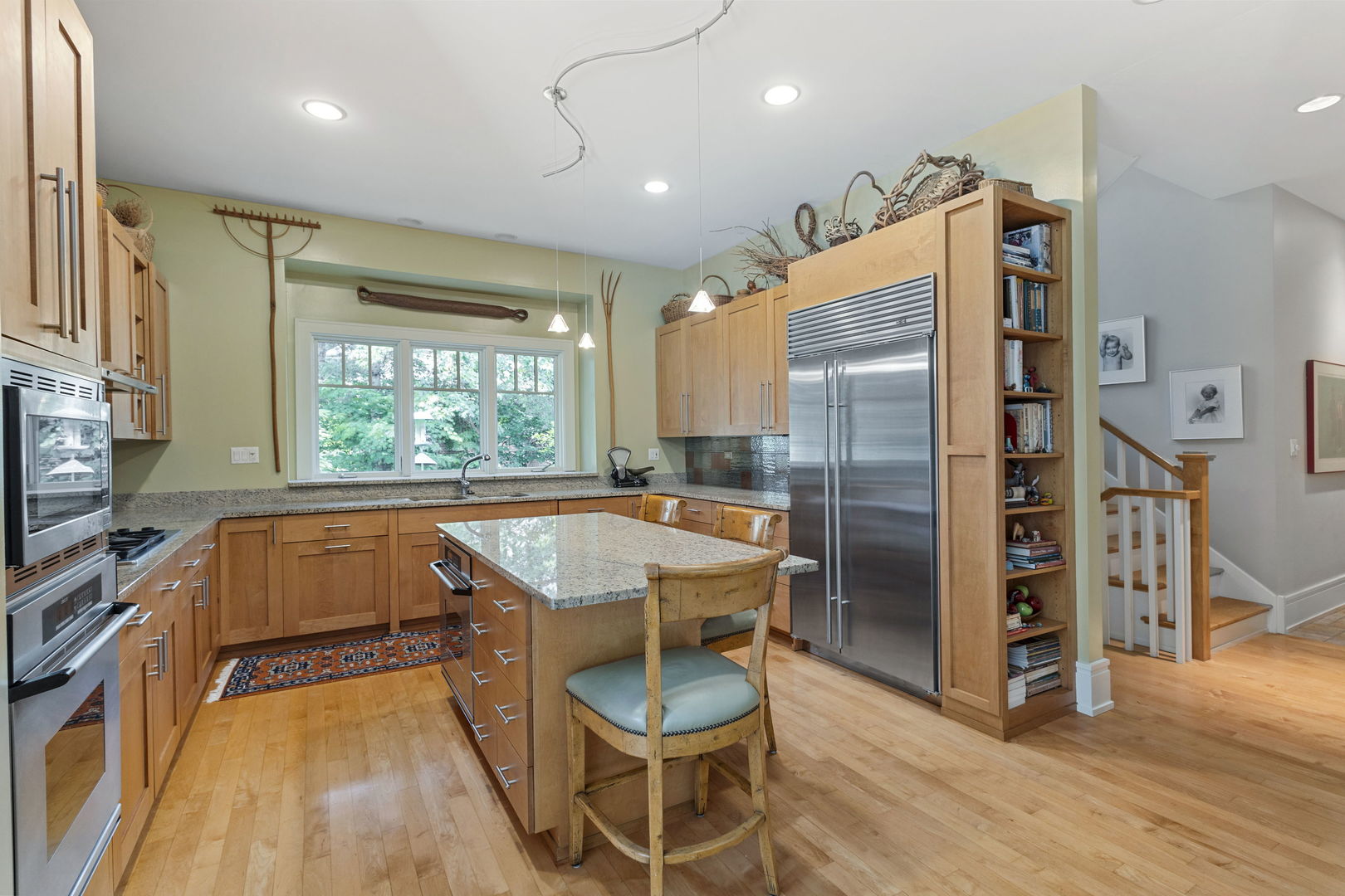 8673 Timber Ridge Drive