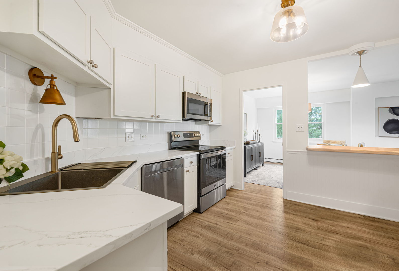 141 N La Grange Road Unit: 302