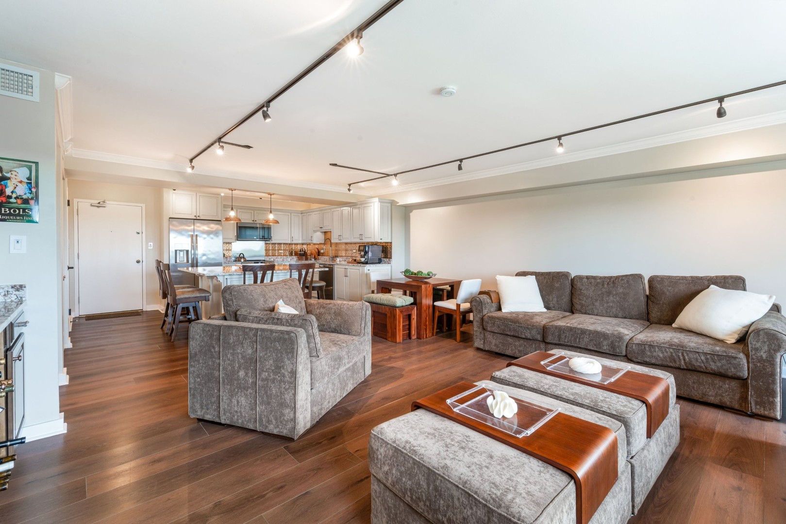 141 N LA GRANGE Road Unit: 1003