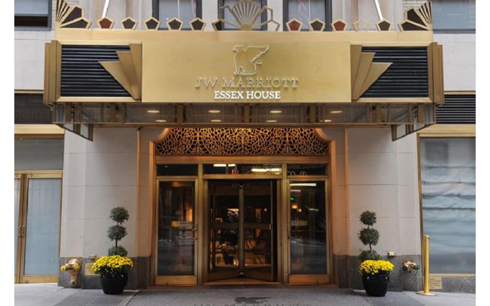 160 CENTRAL Park S 915