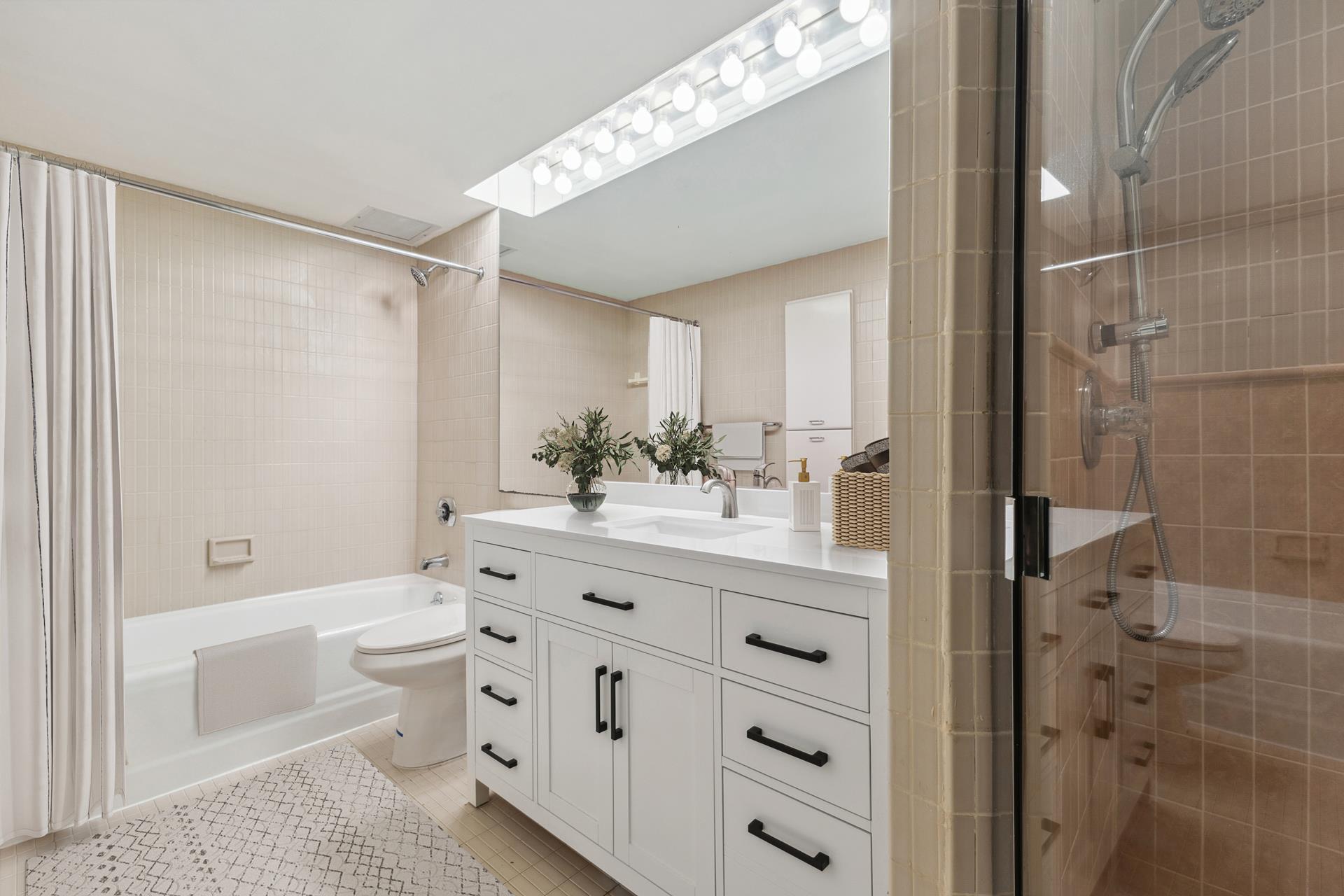 400 E 70TH Street 306