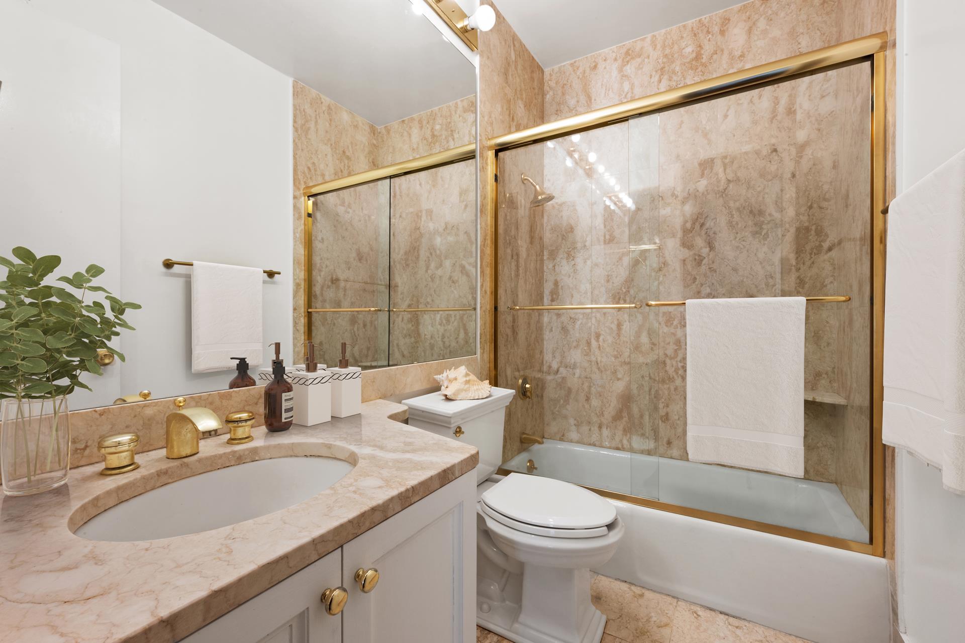 301 W 57TH Street 14C