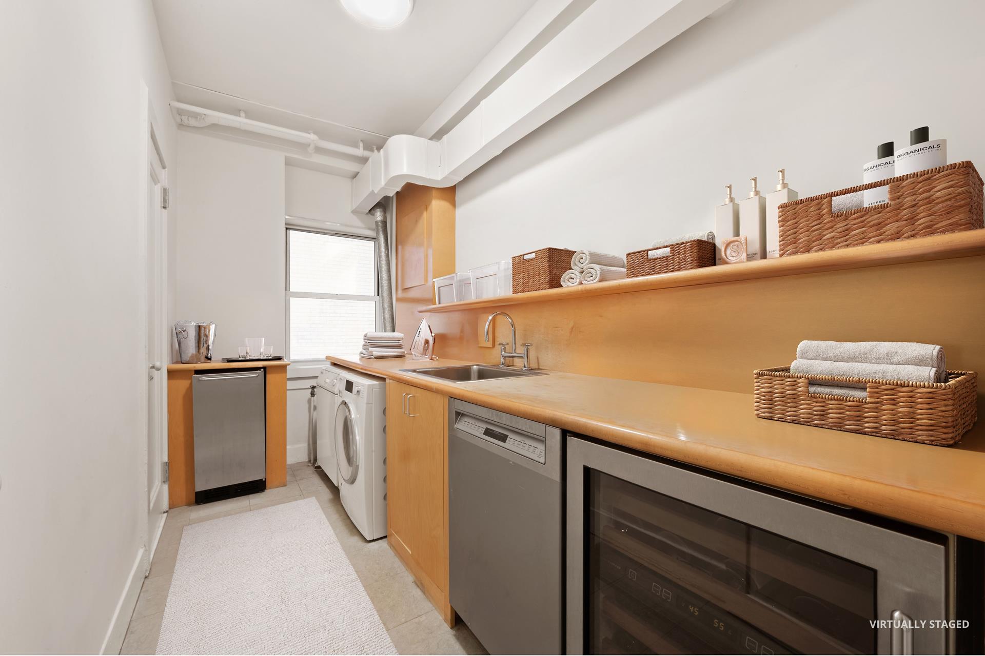 1120 5TH Avenue 2C