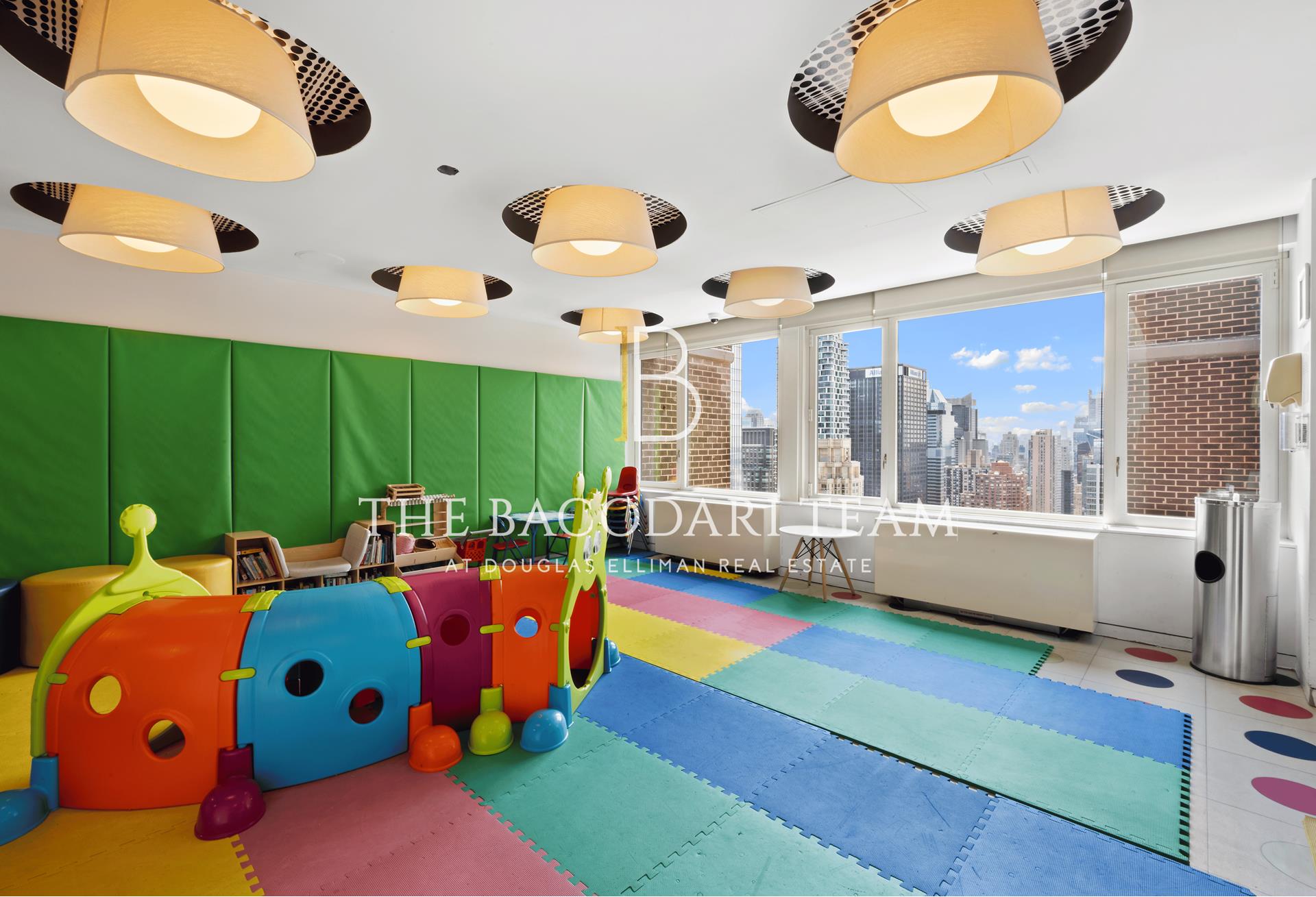 322 W 57TH Street 38D1