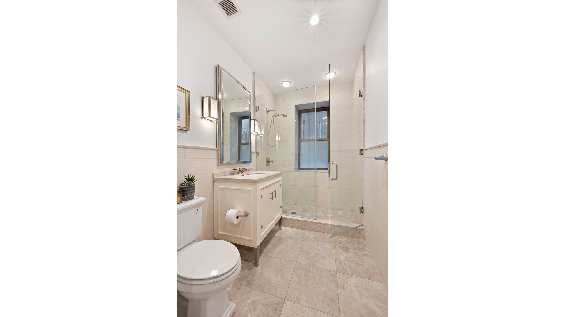 31 E 28TH Street 3EAST