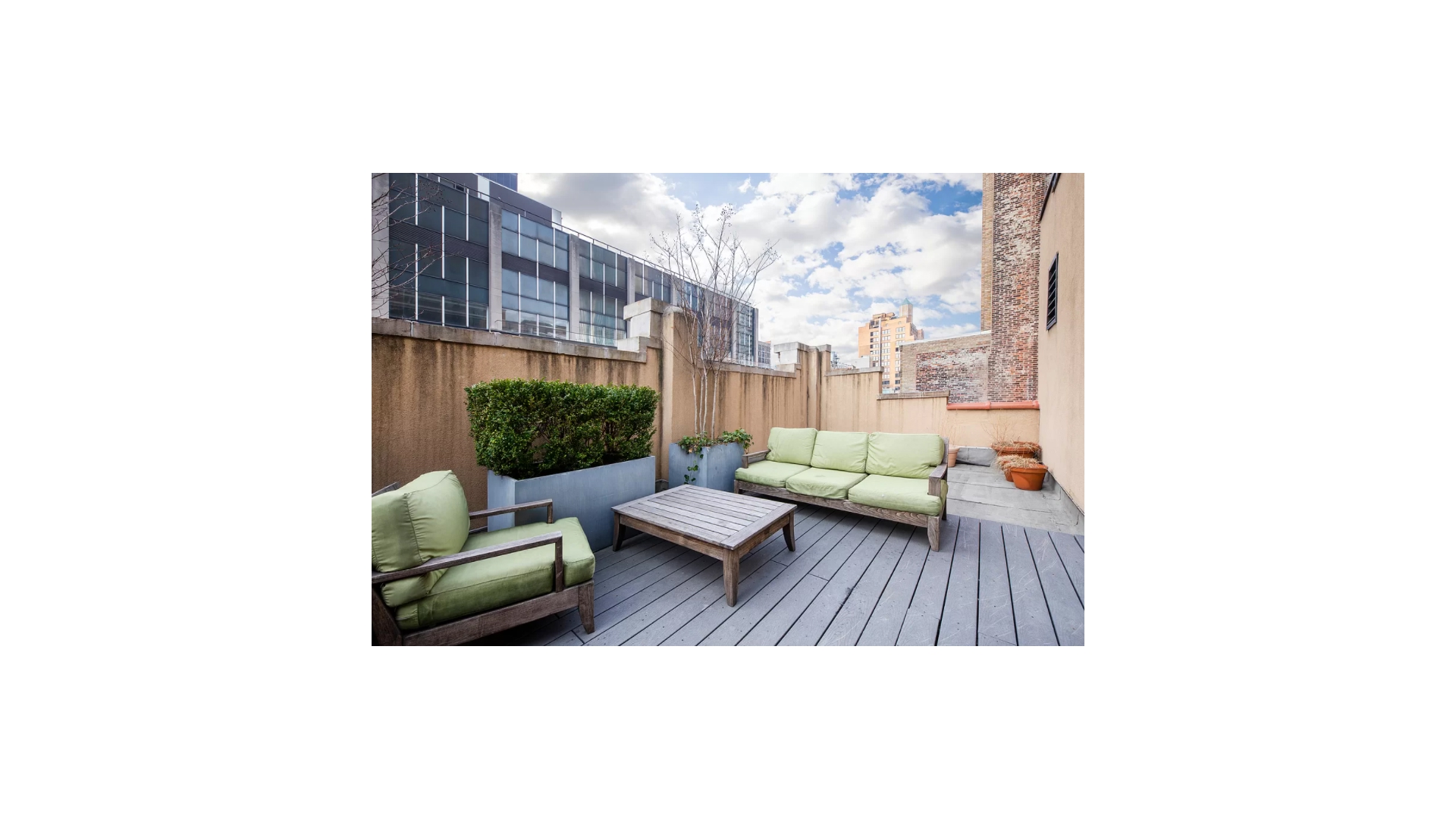 31 E 28TH Street PHEAST