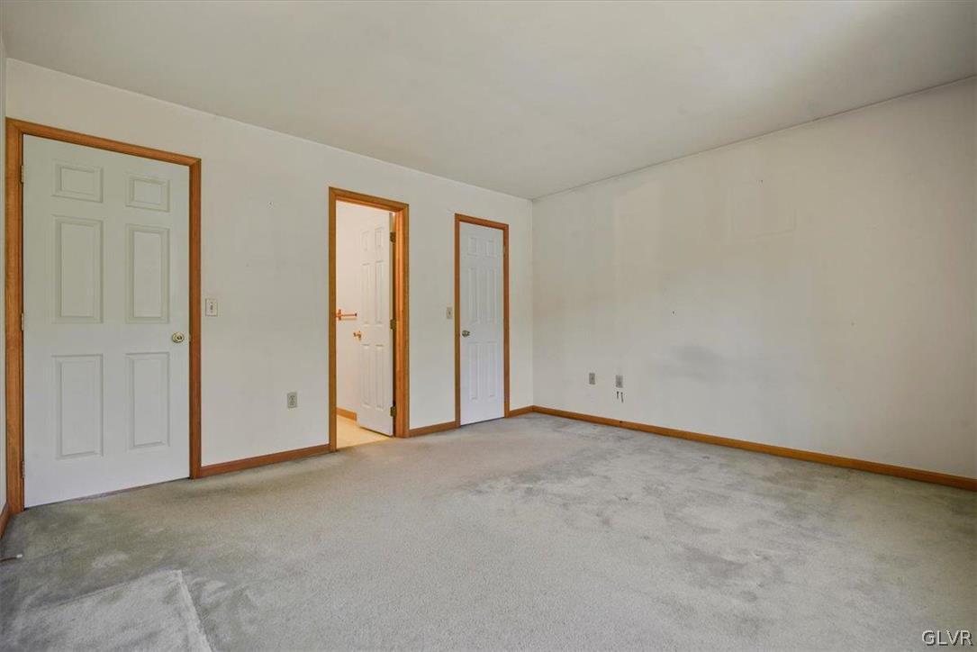 2717 Tamlynn Lane