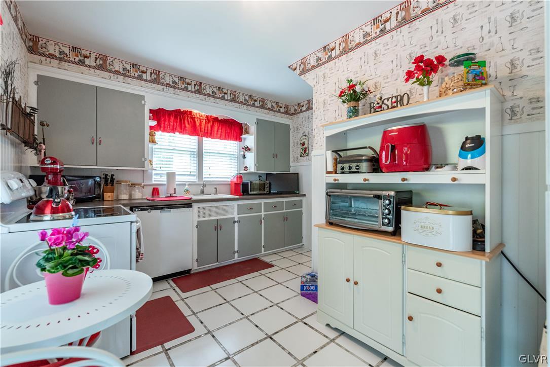 4011 Green Pond Road
