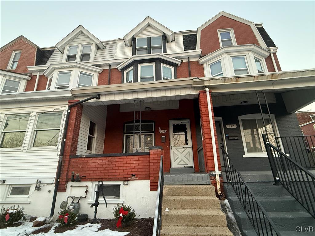 914 South 6th Street