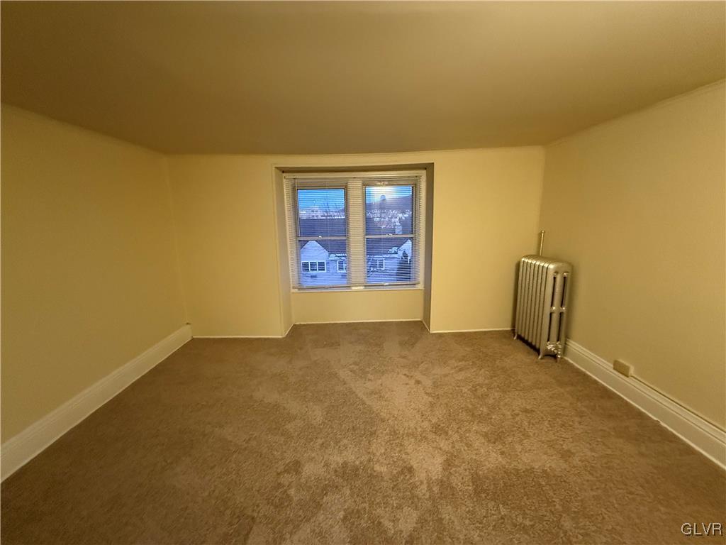 914 South 6th Street