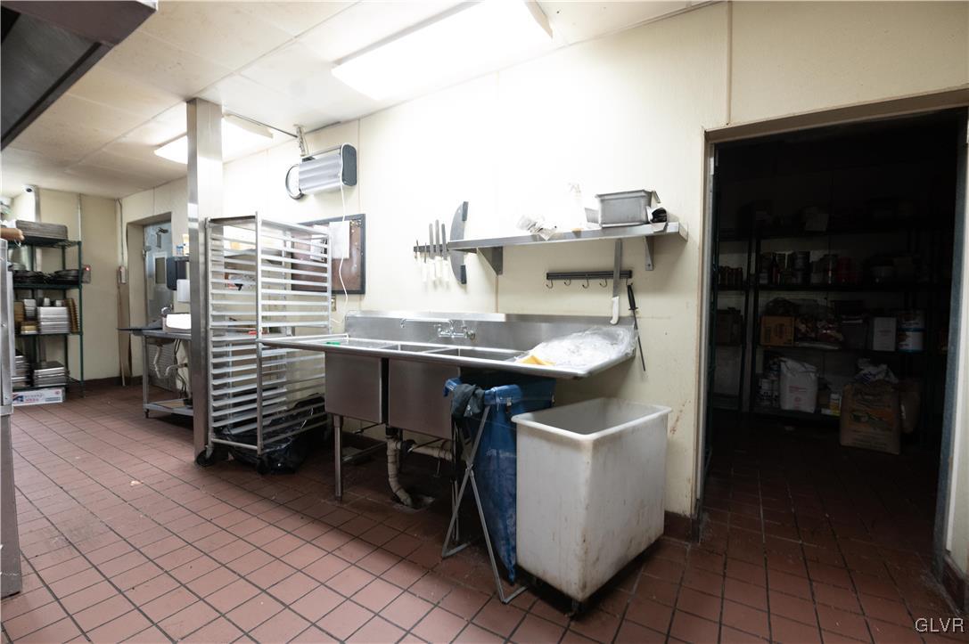 5261 Milford Road