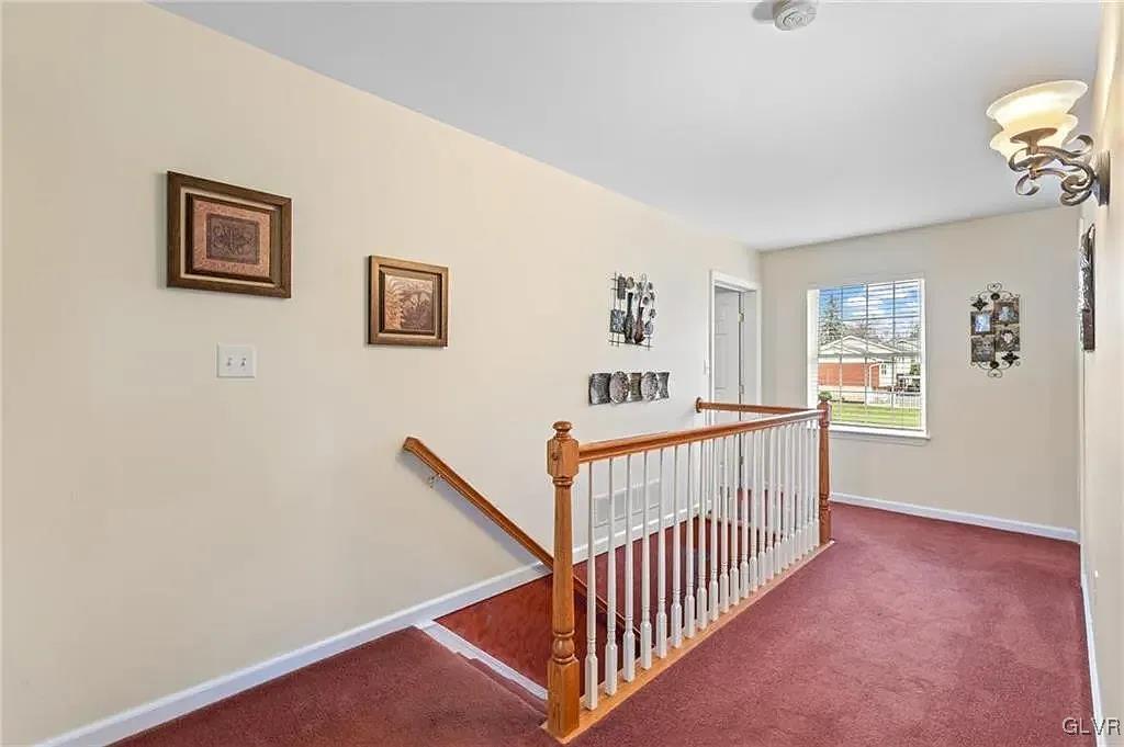 2084 Johnston Drive