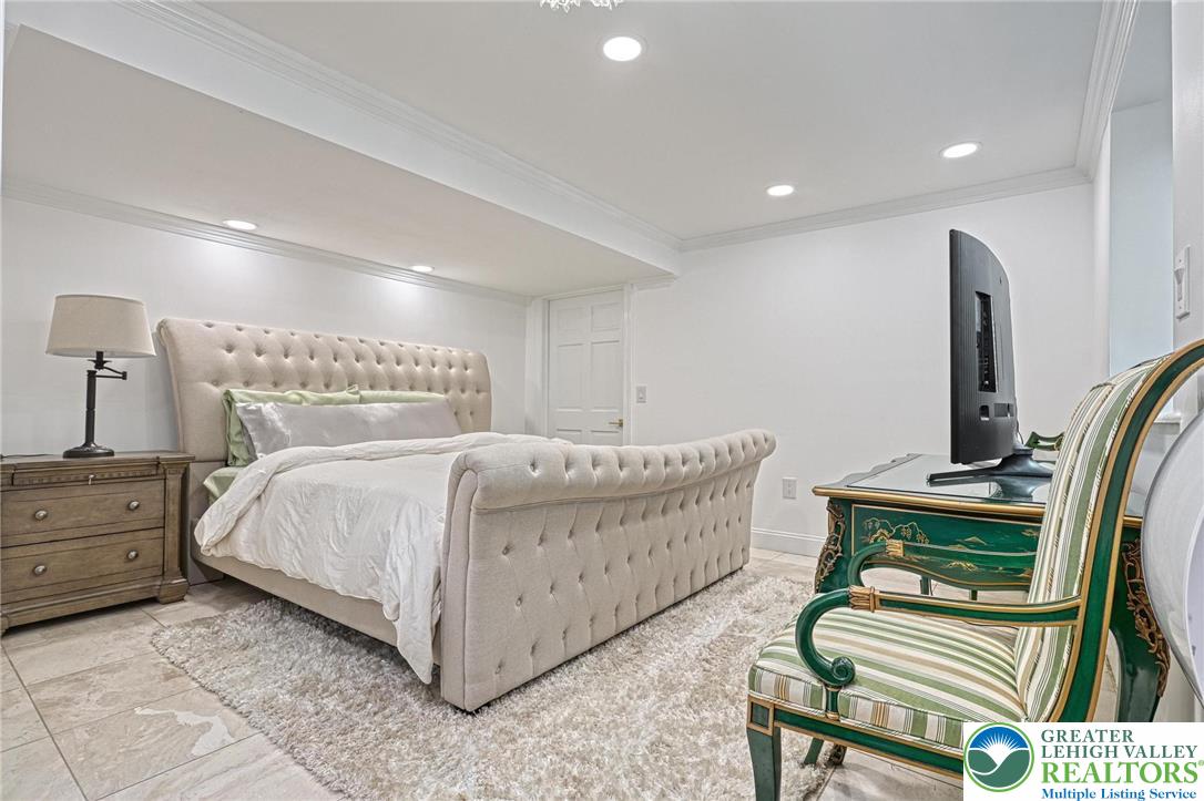 1231 Oakside Drive