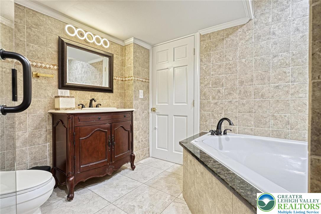 1231 Oakside Drive