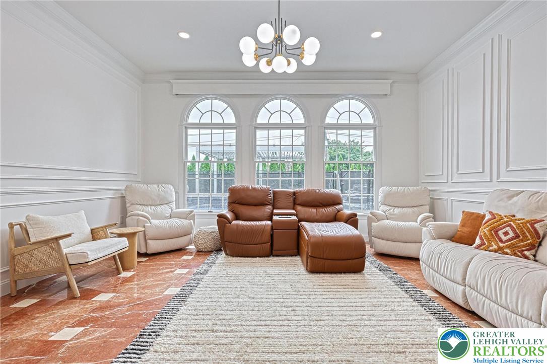 1231 Oakside Drive