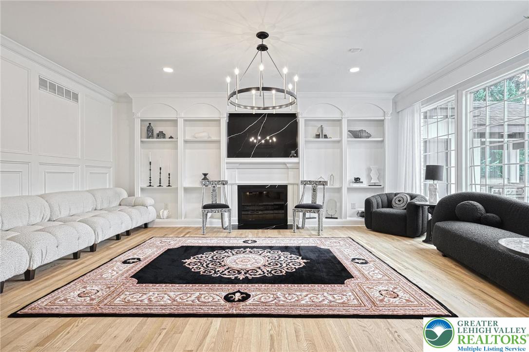 1231 Oakside Drive
