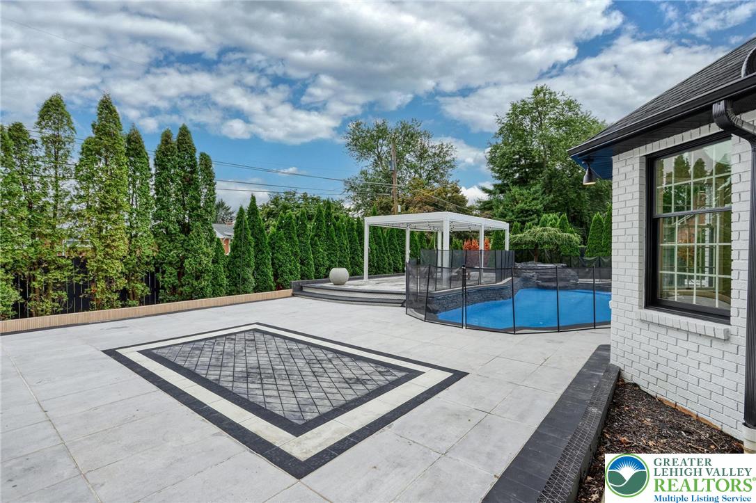 1231 Oakside Drive