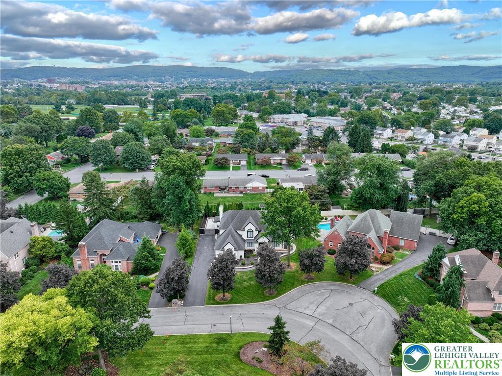 1231 Oakside Drive