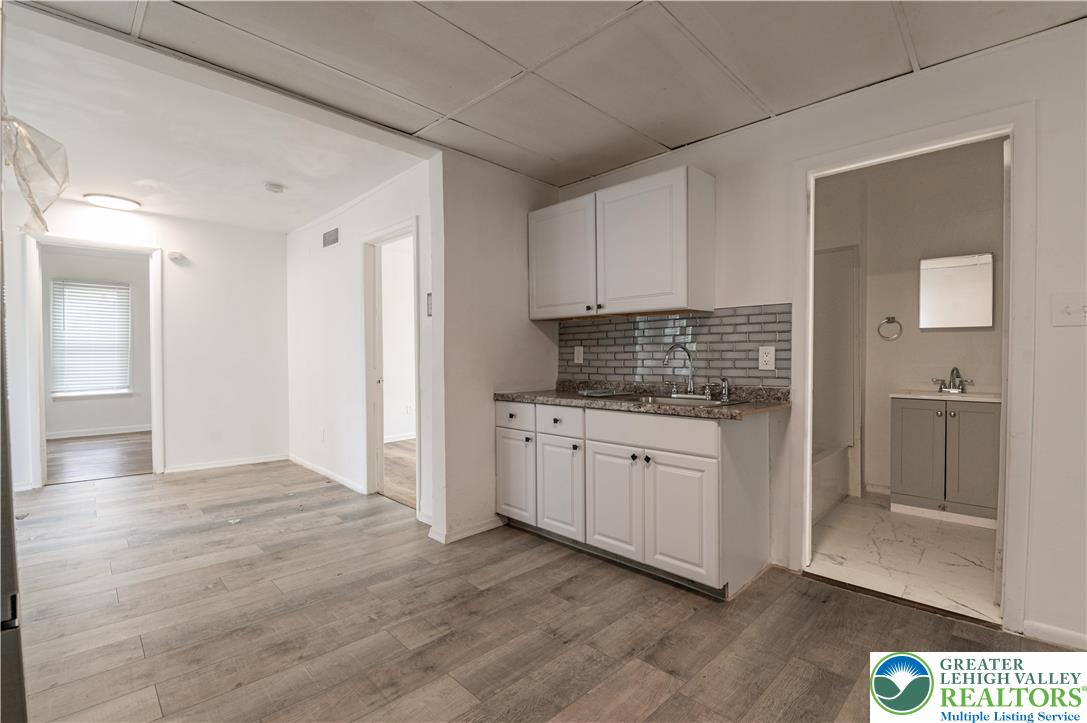 528 West Liberty Street