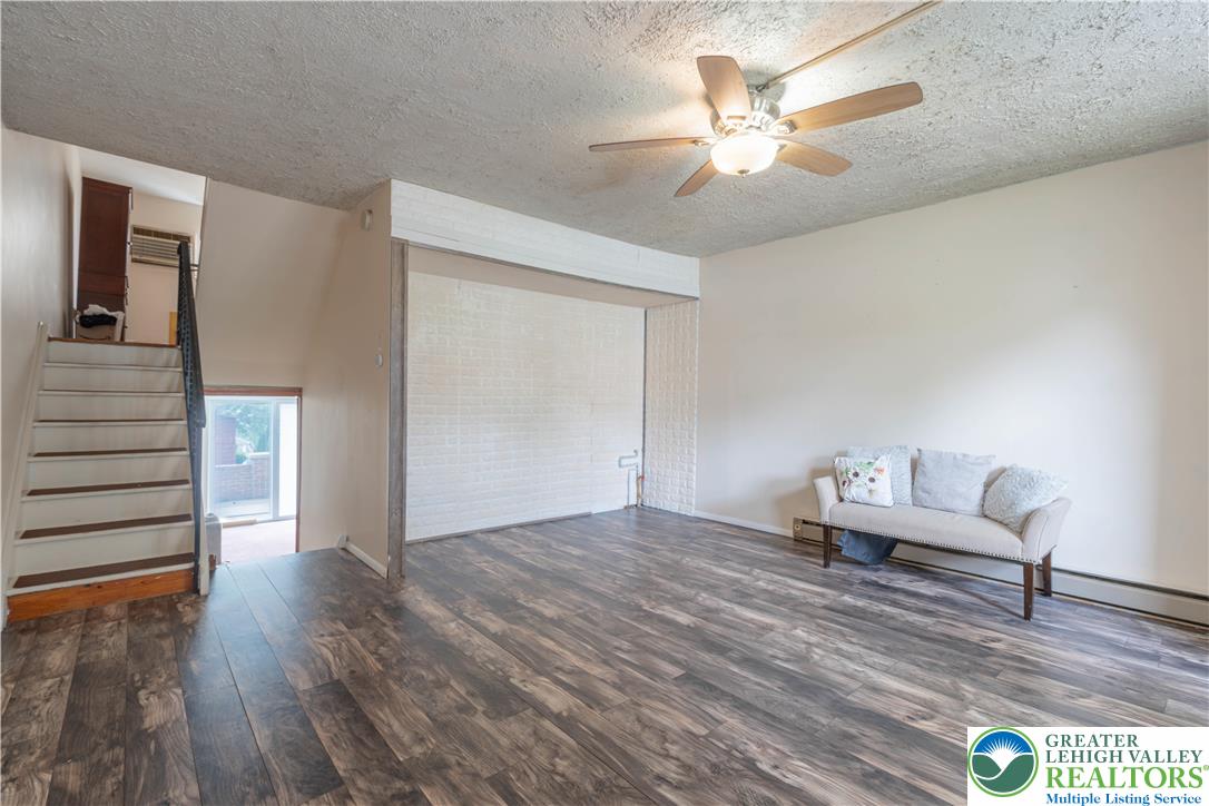 402 South Bradford Street