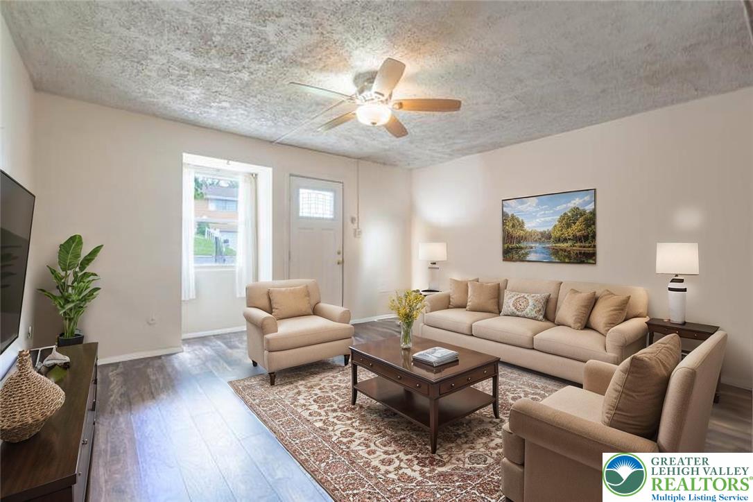 402 South Bradford Street