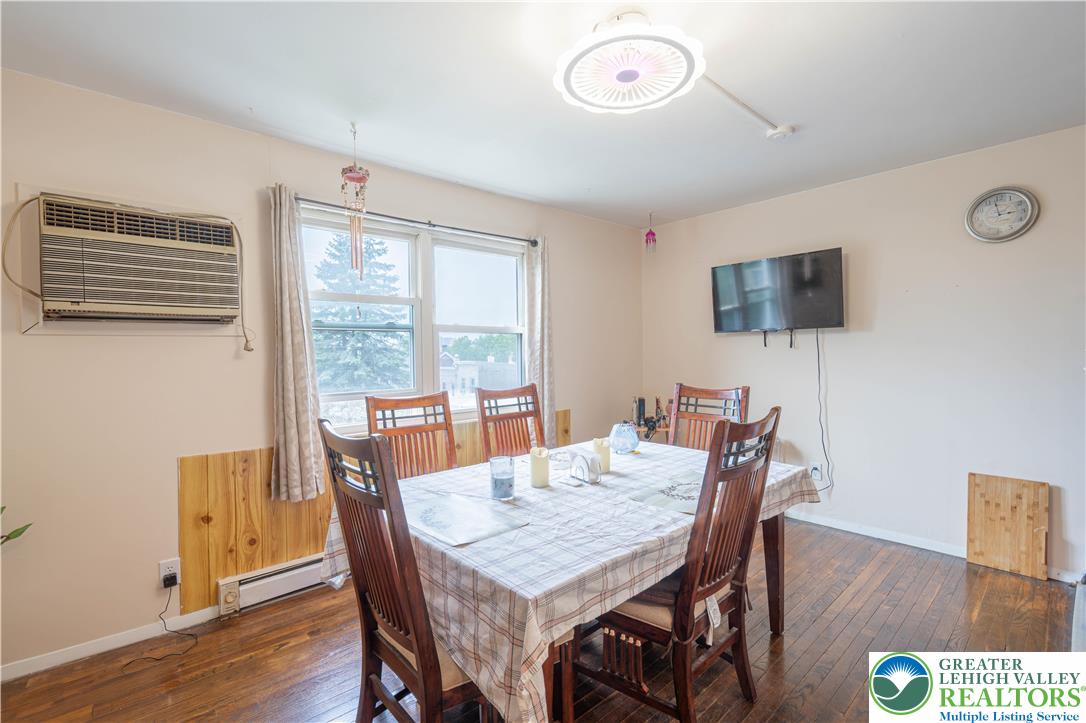 402 South Bradford Street