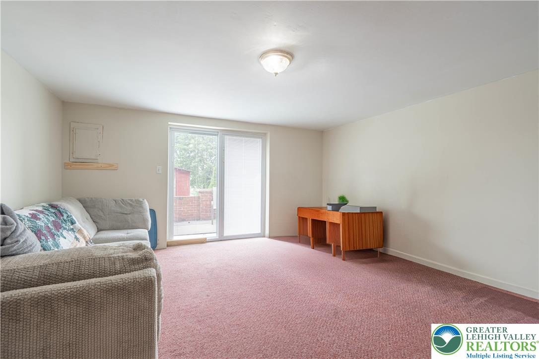 402 South Bradford Street