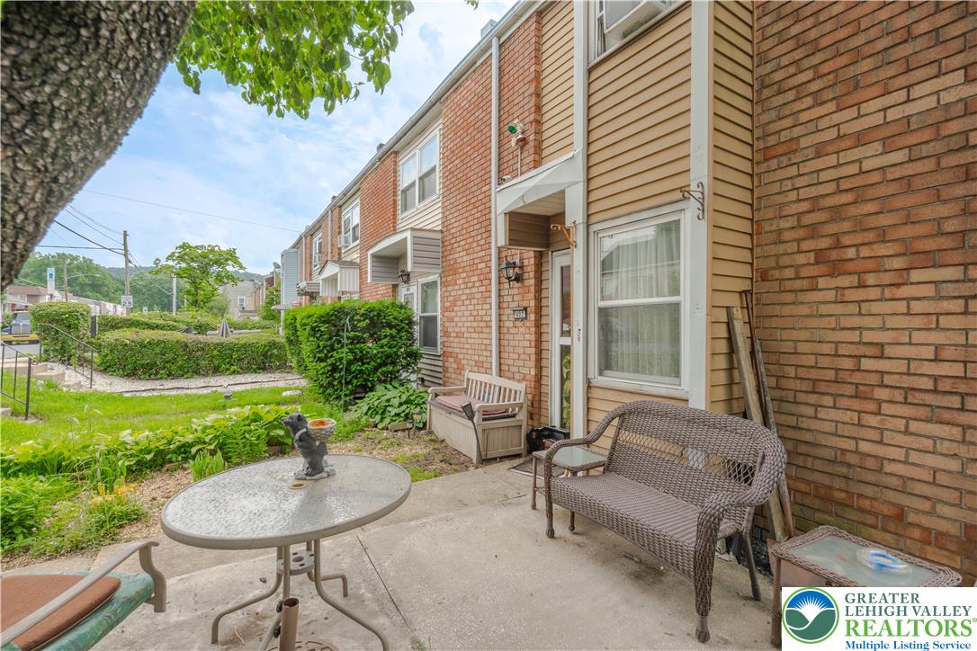 402 South Bradford Street