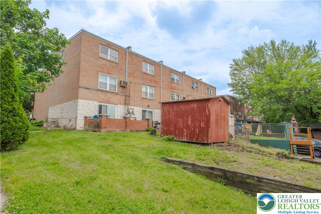 402 South Bradford Street