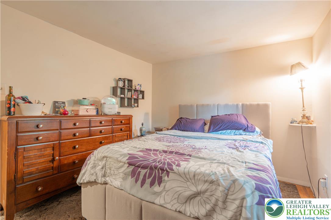 402 South Bradford Street